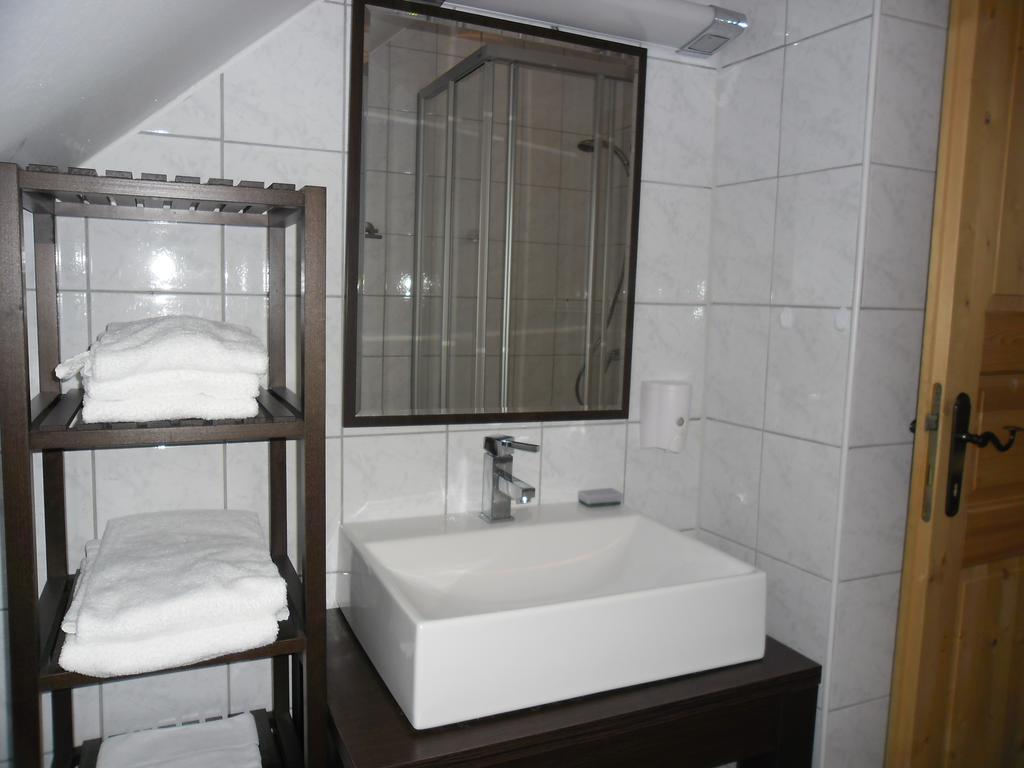Familienappartement Oetscherbaer 라켄호프 객실 사진